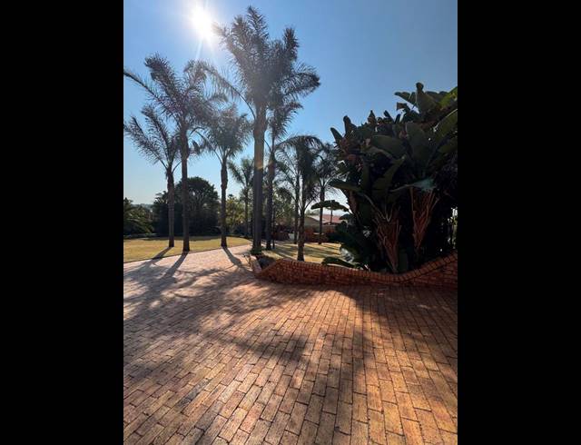 5 BEDROOM HOUSE FOR SALE IN REYNO RIDGE